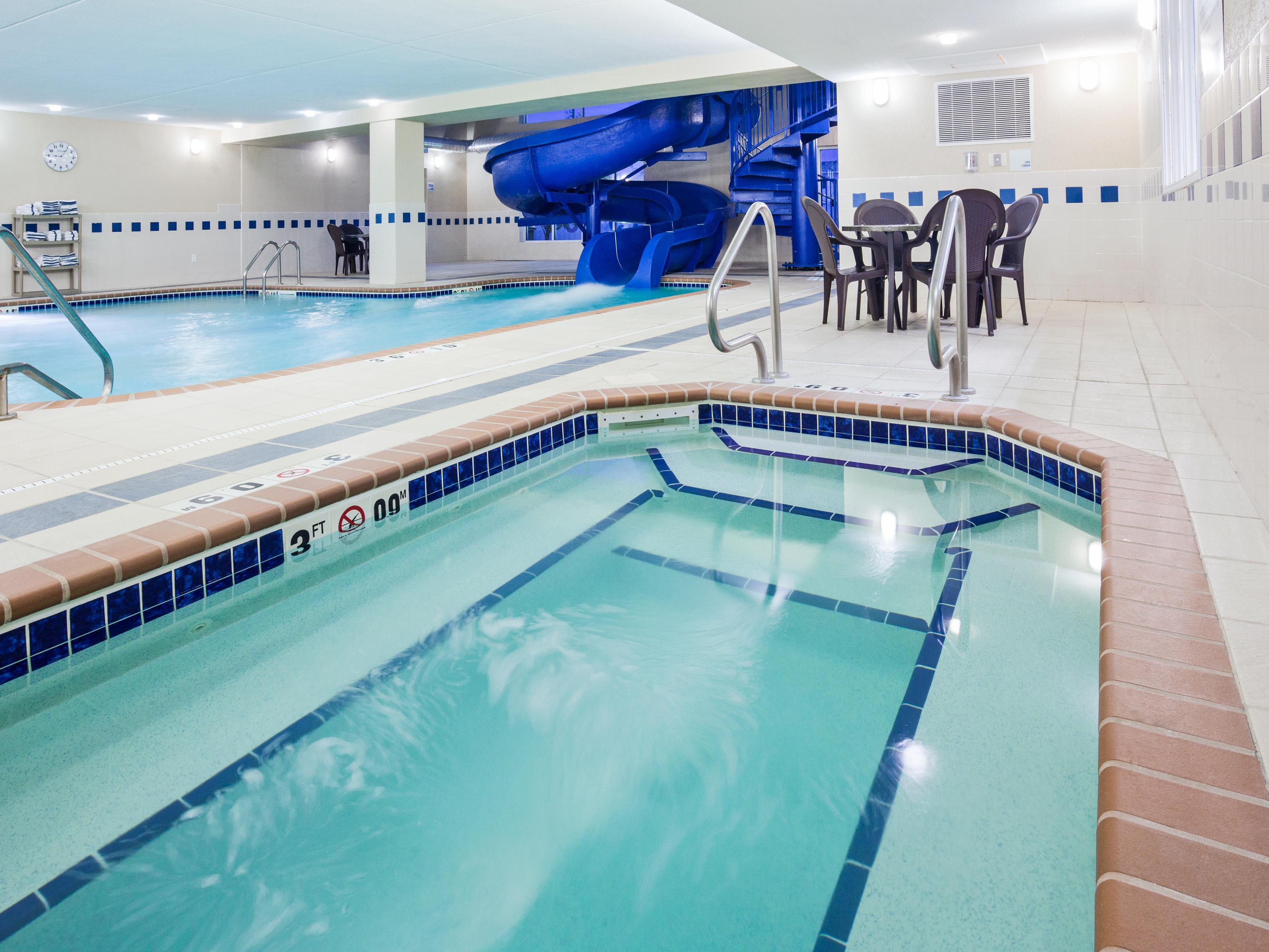 Holiday Inn Express & Suites Dickinson, an IHG hotel